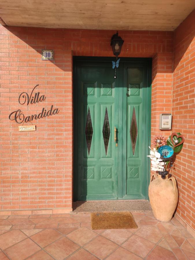Ferienwohnung Relax In Collina A Due Passi Dal Mare Torriana Exterior foto